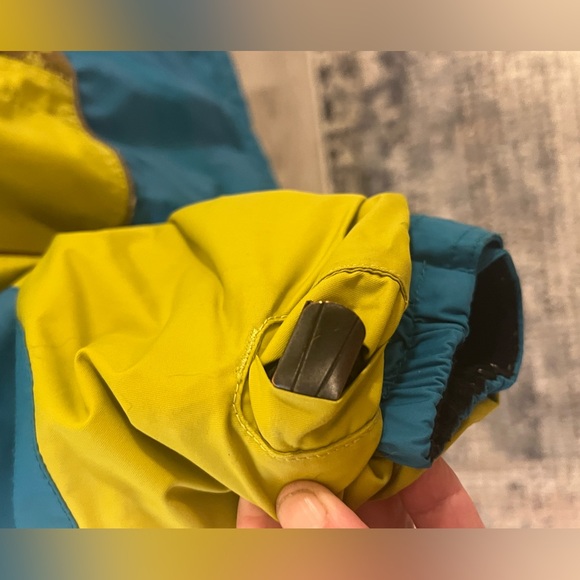 🔥HOST PICK 🔥 Obermeyer SpongeBob children’s ski coat 2T I-Grow sleeves, clips - Picture 12 of 12